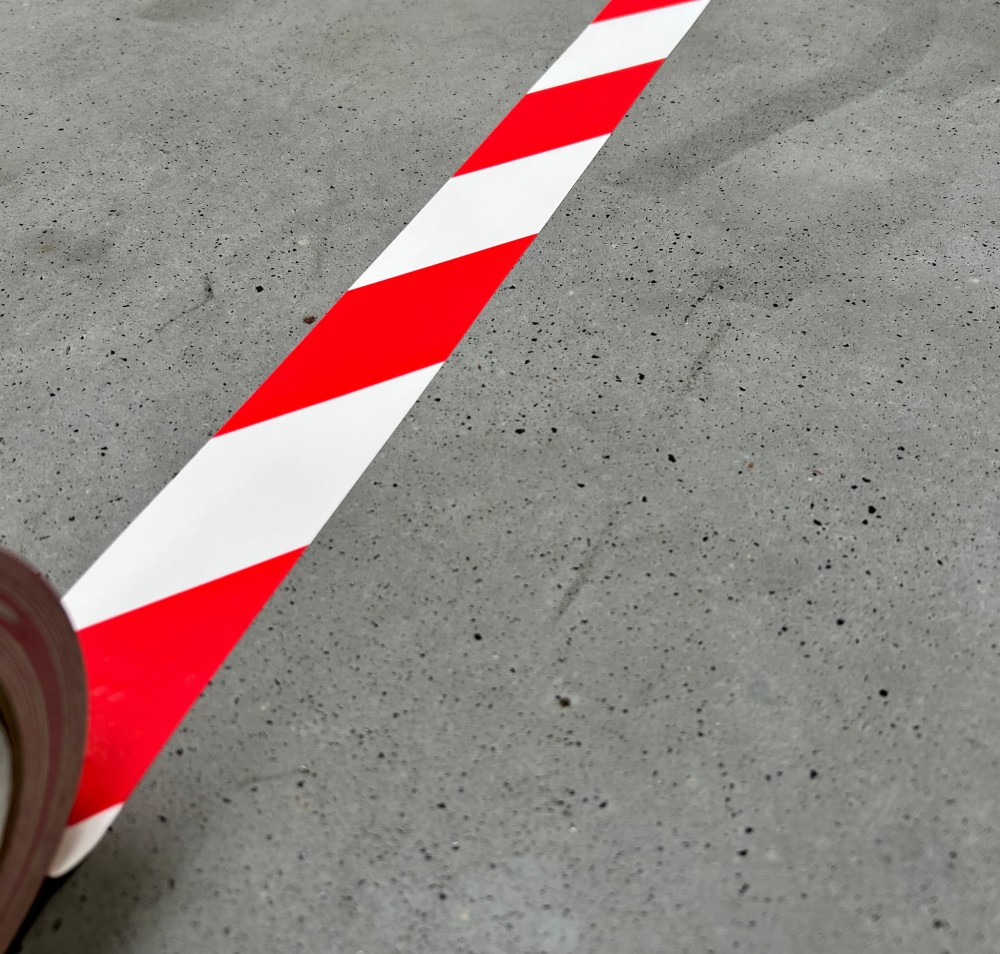 Taśma Ostrzegawcza Elastica PREMIUM PVC 50mm/33m WHITE/RED